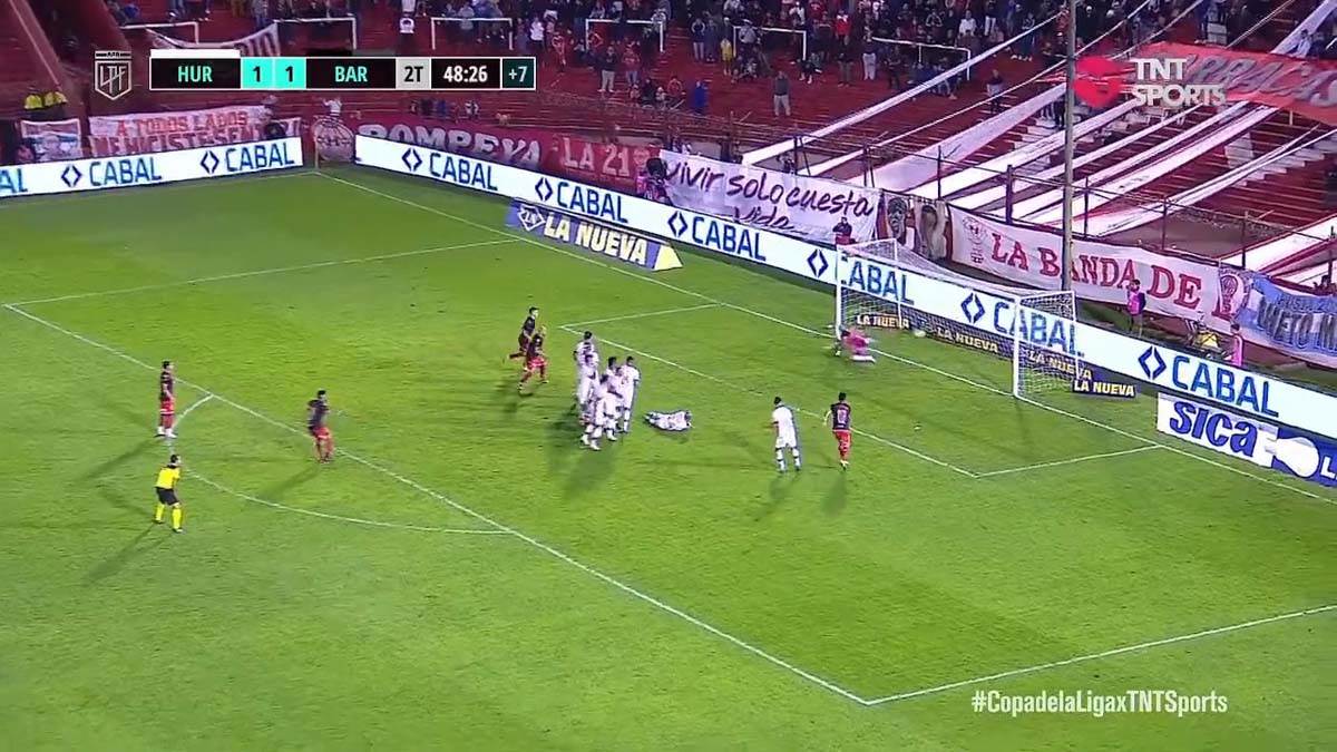 Huracan v Barracas Central (4).jpg