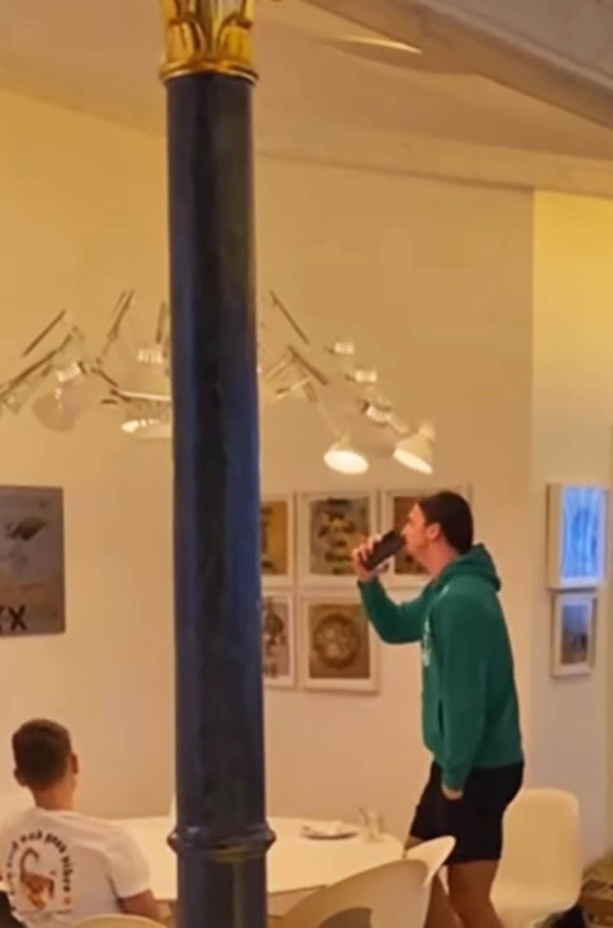 Zlatan pesma (5).jpg