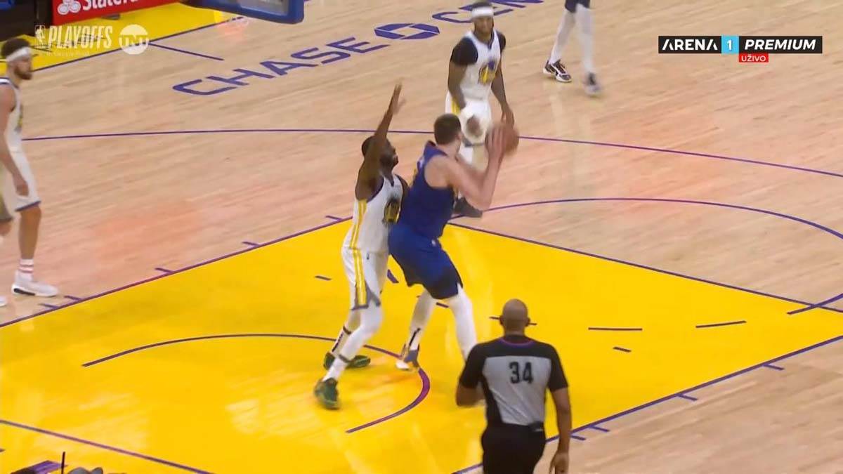 Nikola Jokić  (5).jpg