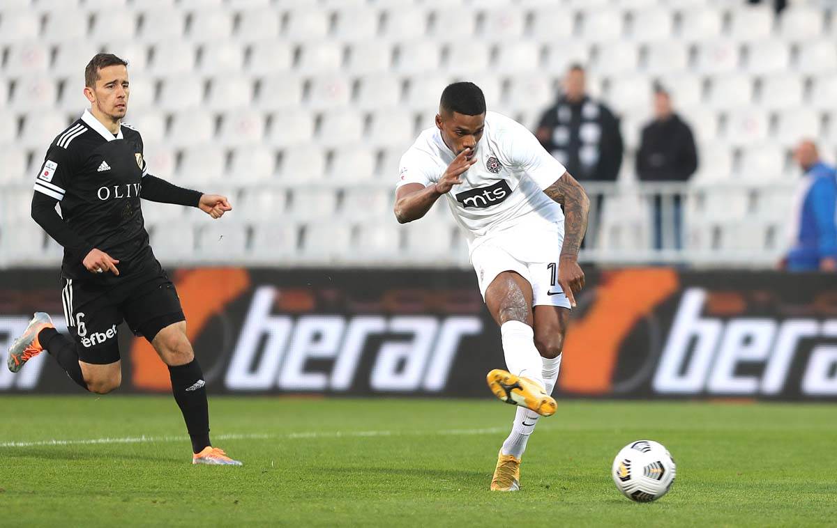 Partizan, Čukarički (7).jpg