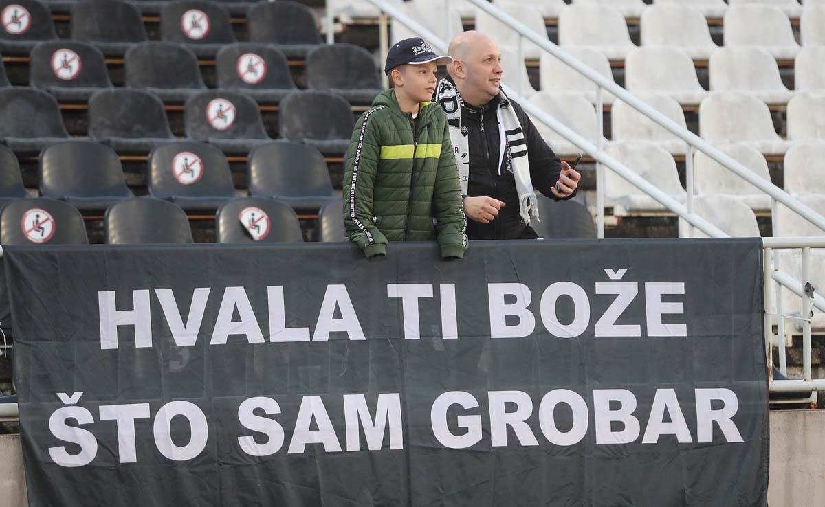 Partizan, Čukarički (6).jpg