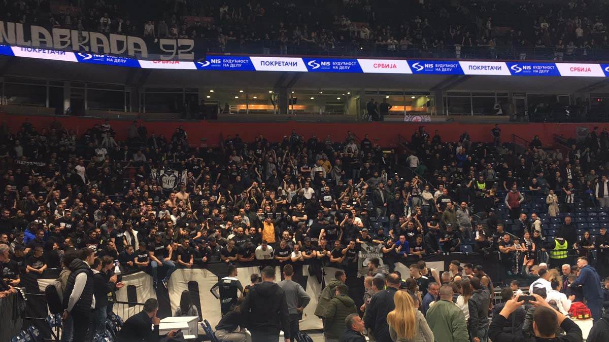 Atmosfera nakon poraza od Burse, Partizan (3).jpg