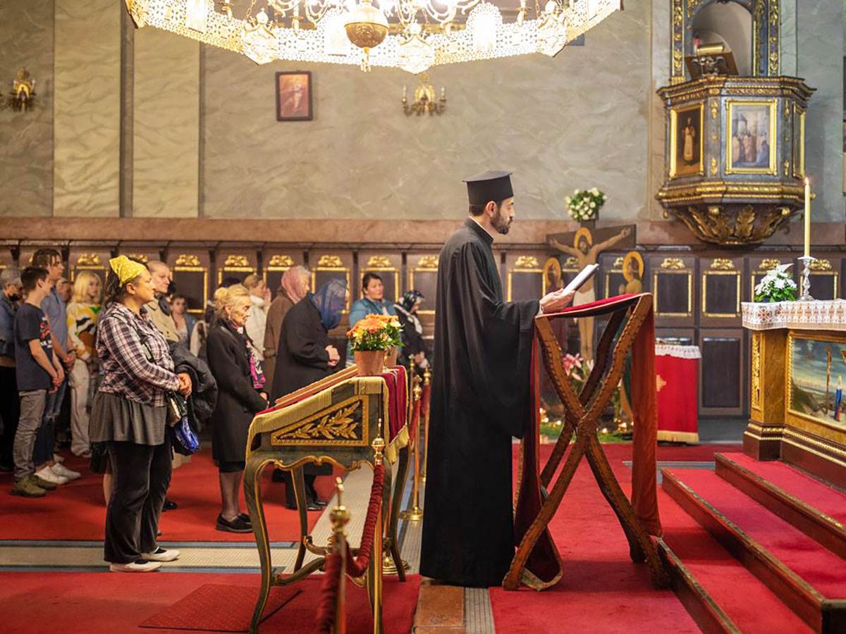 Veliki Petak Hram Svetog Save (9).jpeg