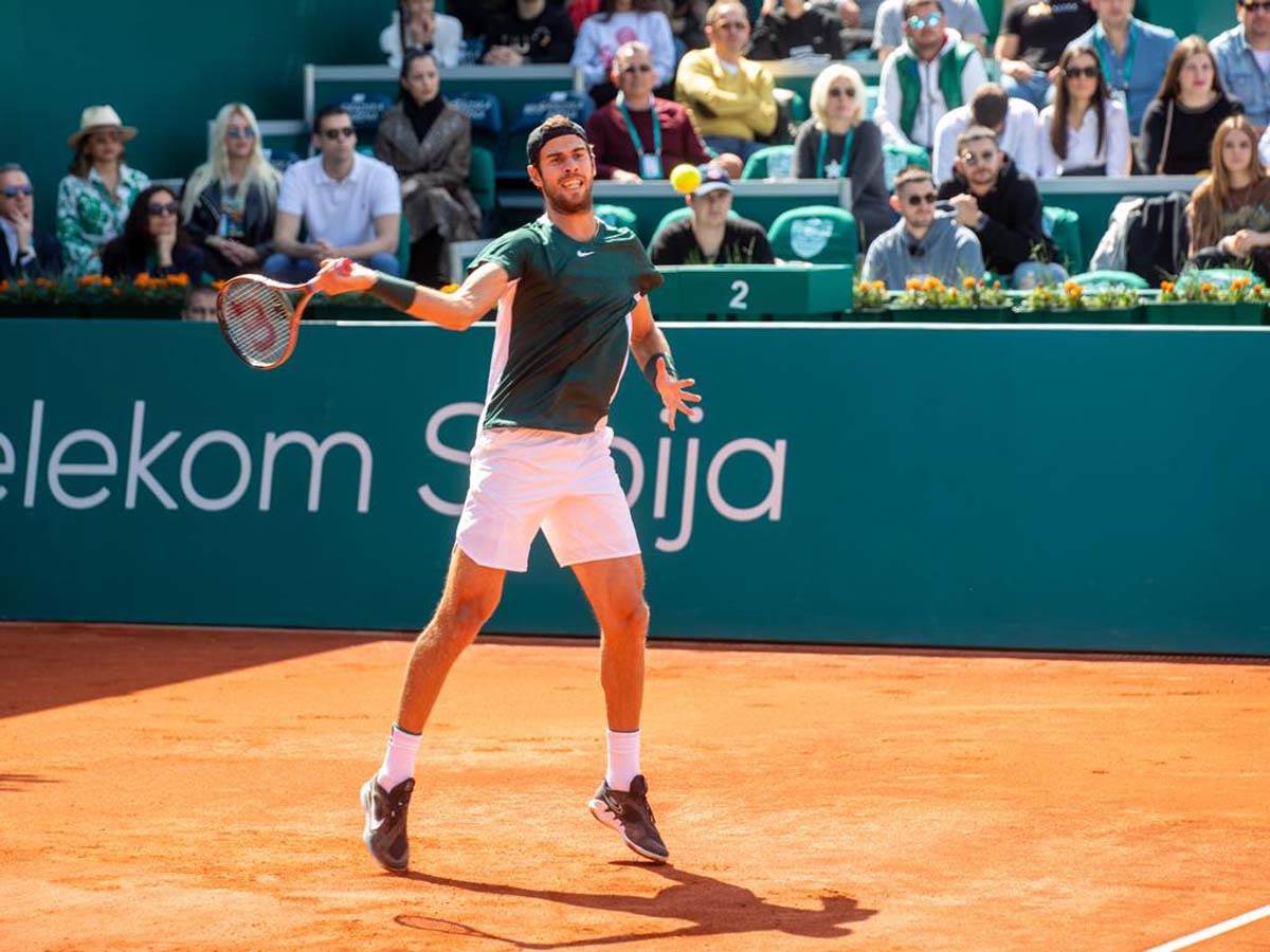 Karen Hacarov (3).jpg