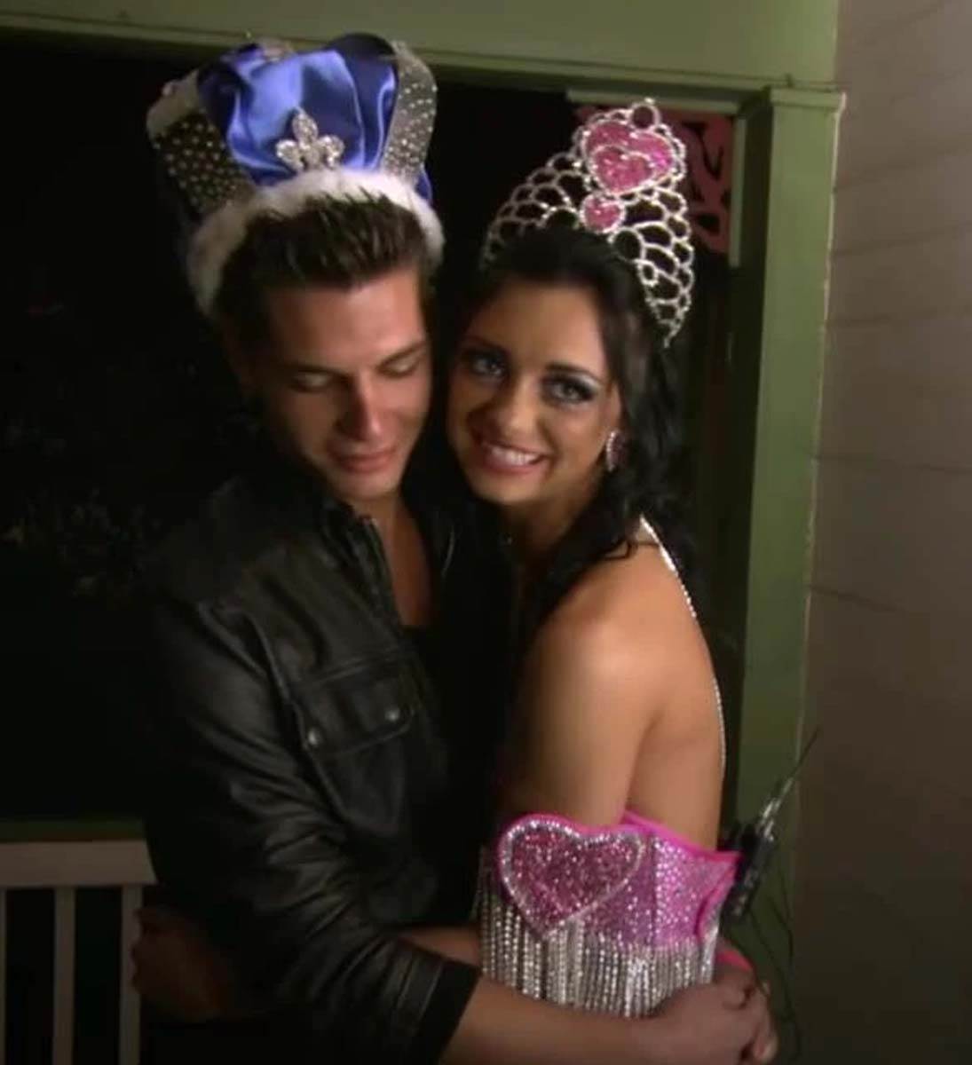 devojka, muz, cetrnaest godina (1).jpg