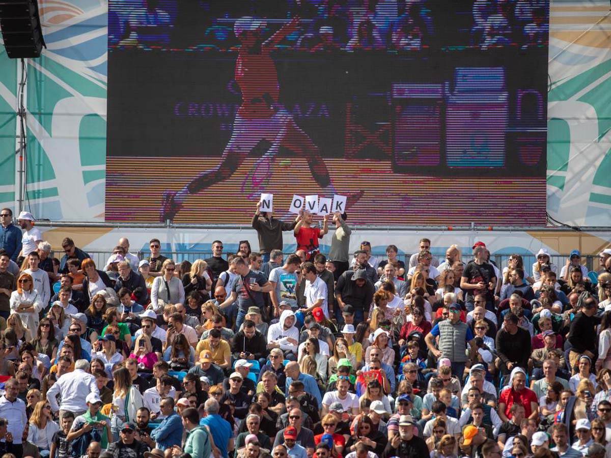 Novak Djokovic, Karen Hacarov, Tenis, Serbia Open (2).jpg