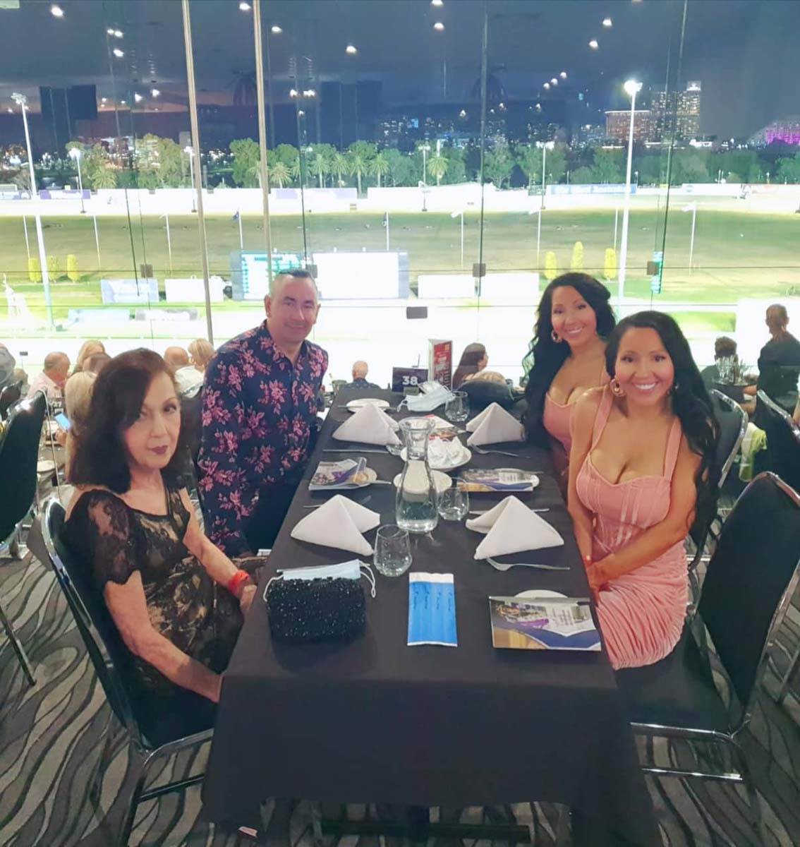 Ana Luci bliznakinje  (2).jpg