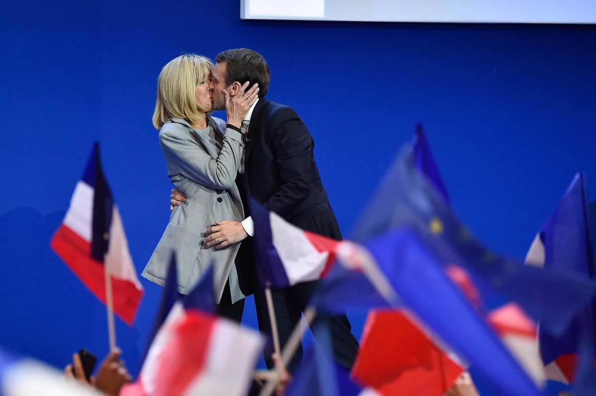 Makron sa ženom  (2).jpg