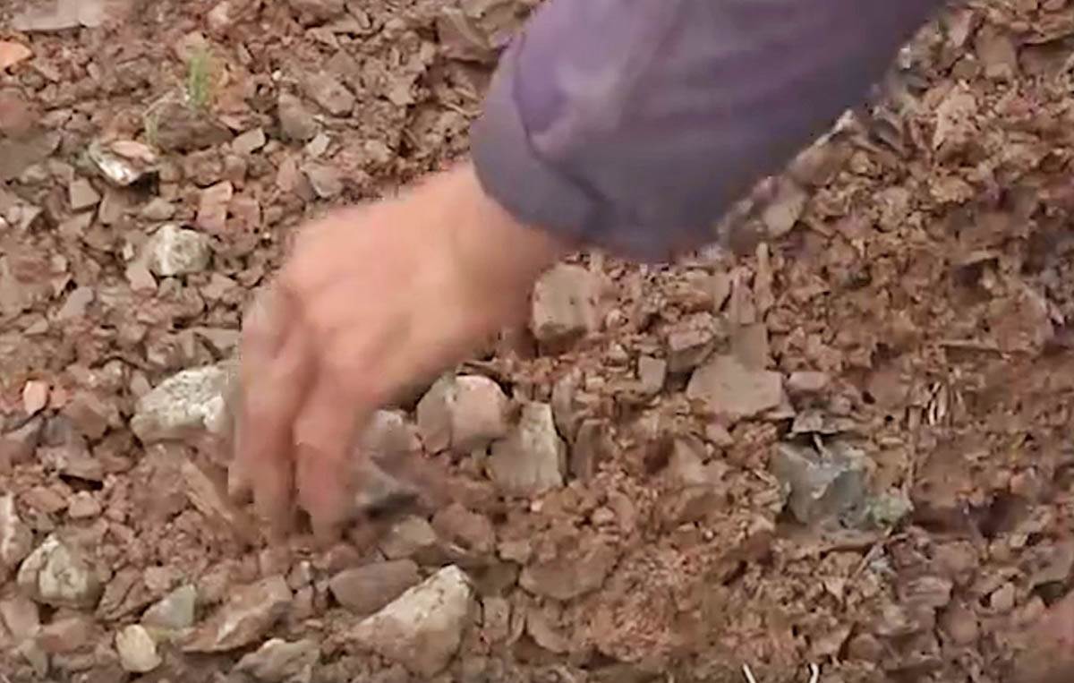 Selo Stava kopanje zlata (14).jpg