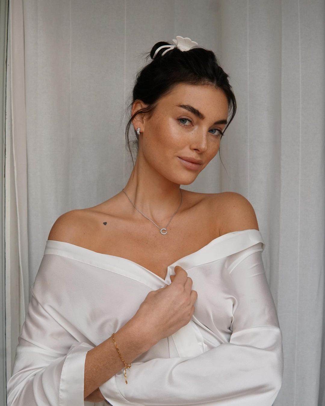 Mats Humels ima tri žene u isto vreme