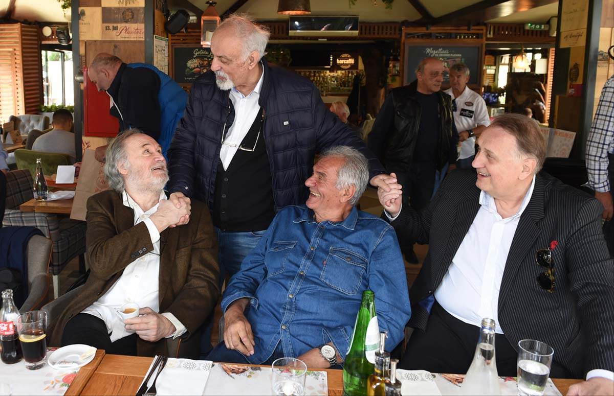 Crvena zvezda veterani  (15).jpg