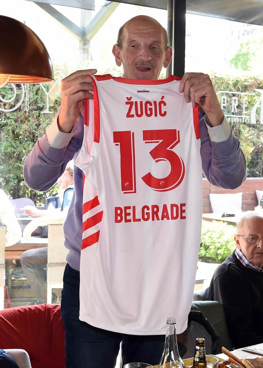 Crvena zvezda veterani  (5).jpg