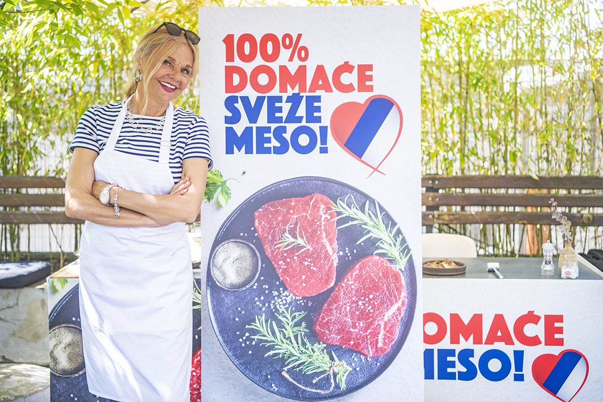 Mirjana Bobić Mojsilović_Samo domaćem mesu znamo istoriju i geografiju.JPG