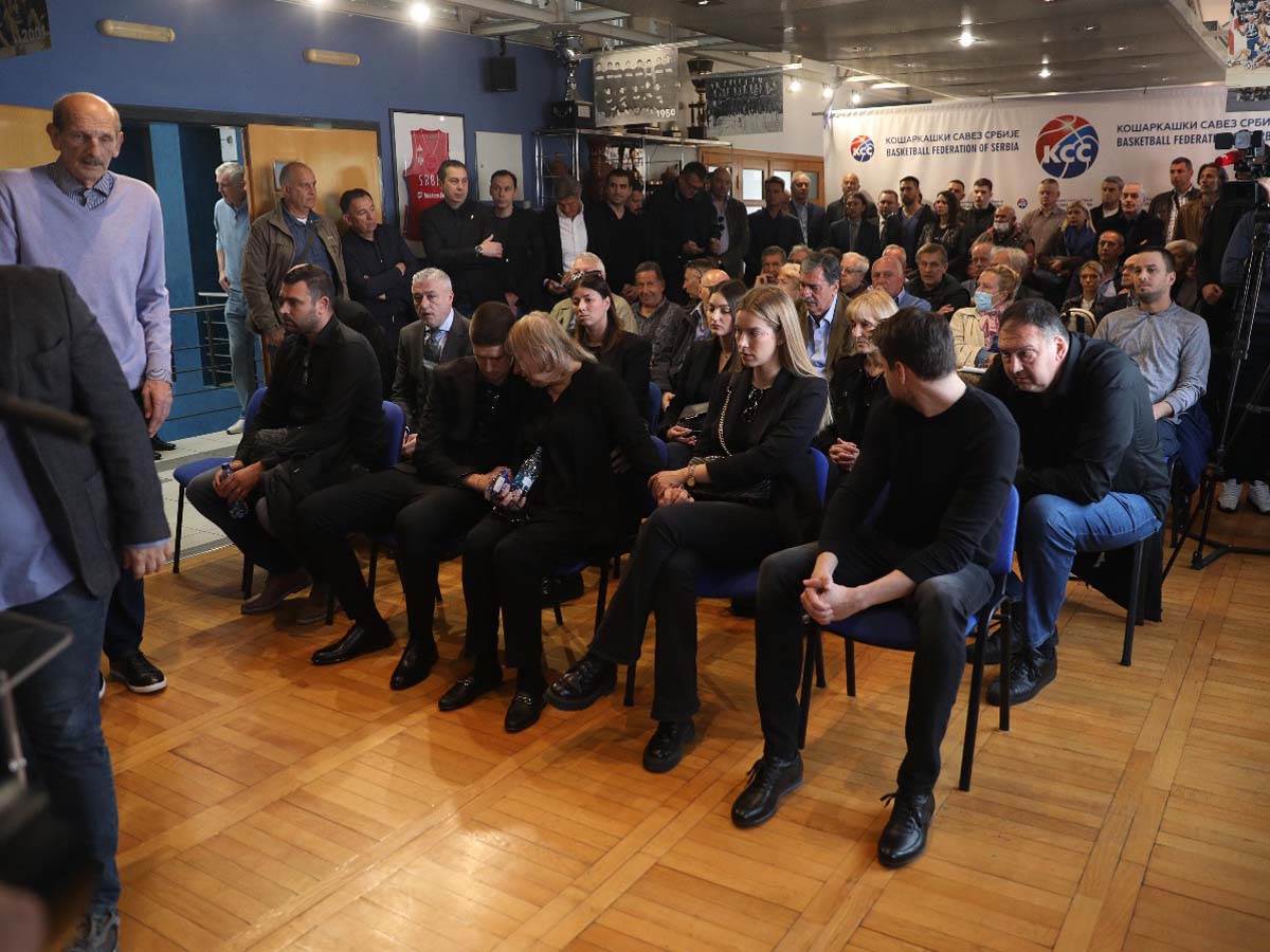 Komemoracija Zorana Sretenovića