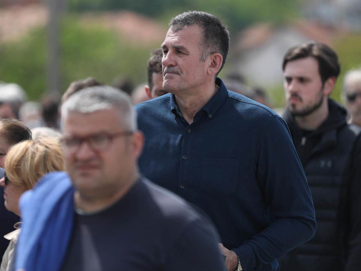 Zoran Sretenovic sahrana Kumodraškom groblju (19).jpg