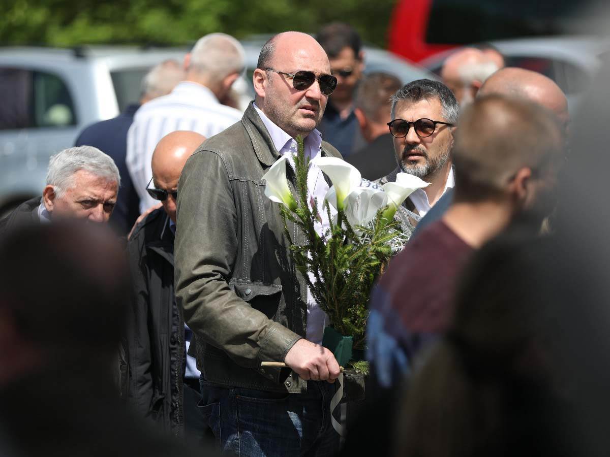 Zoran Sretenovic sahrana Kumodraškom groblju (5).jpg