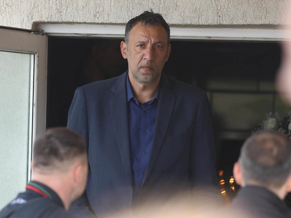 Zoran Sretenovic sahrana Kumodraškom groblju (4).jpg