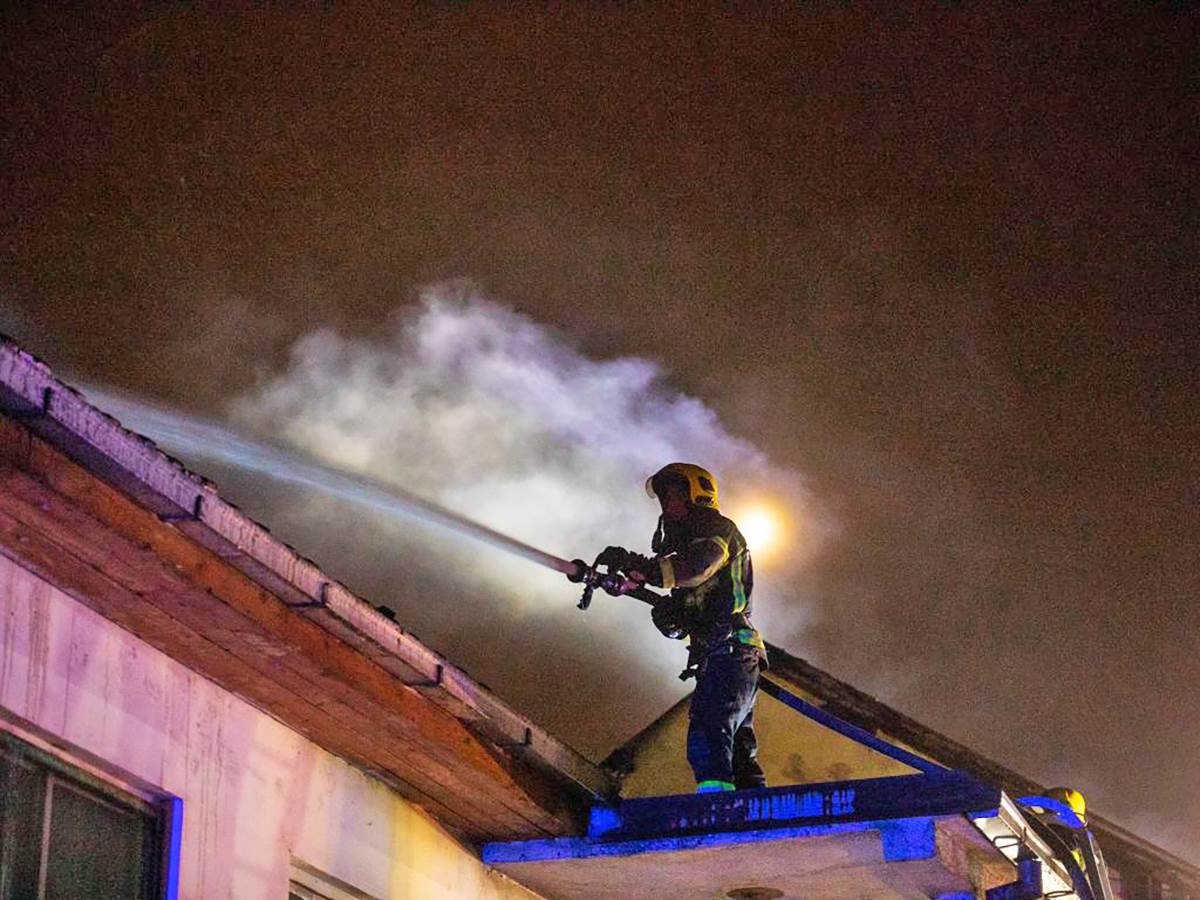 Pozar PKB Vatrogasci (2).jpeg