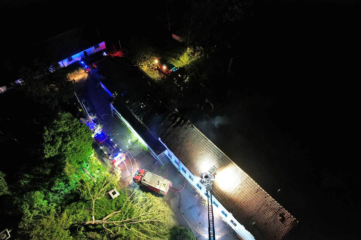 Pozar PKB Vatrogasci (1).jpeg