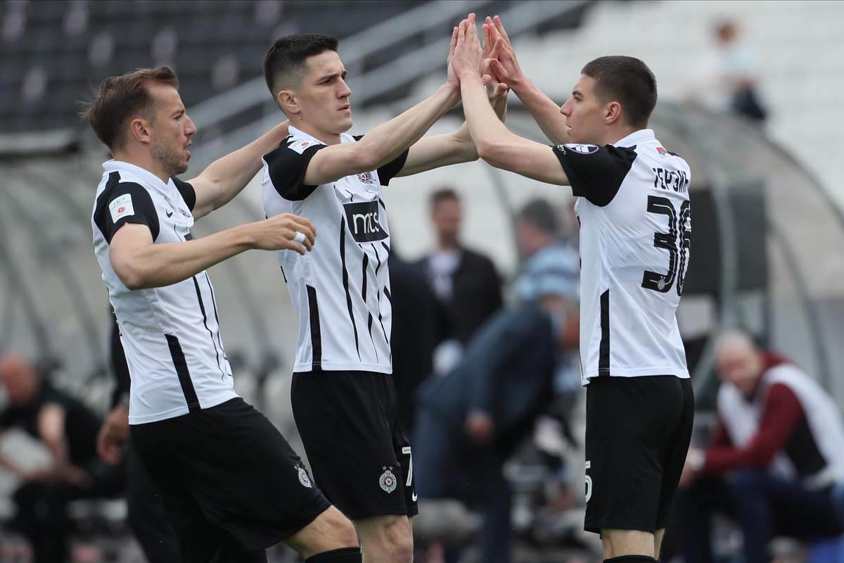 Partizan, Vojvodina Novi Sad (7).jpg