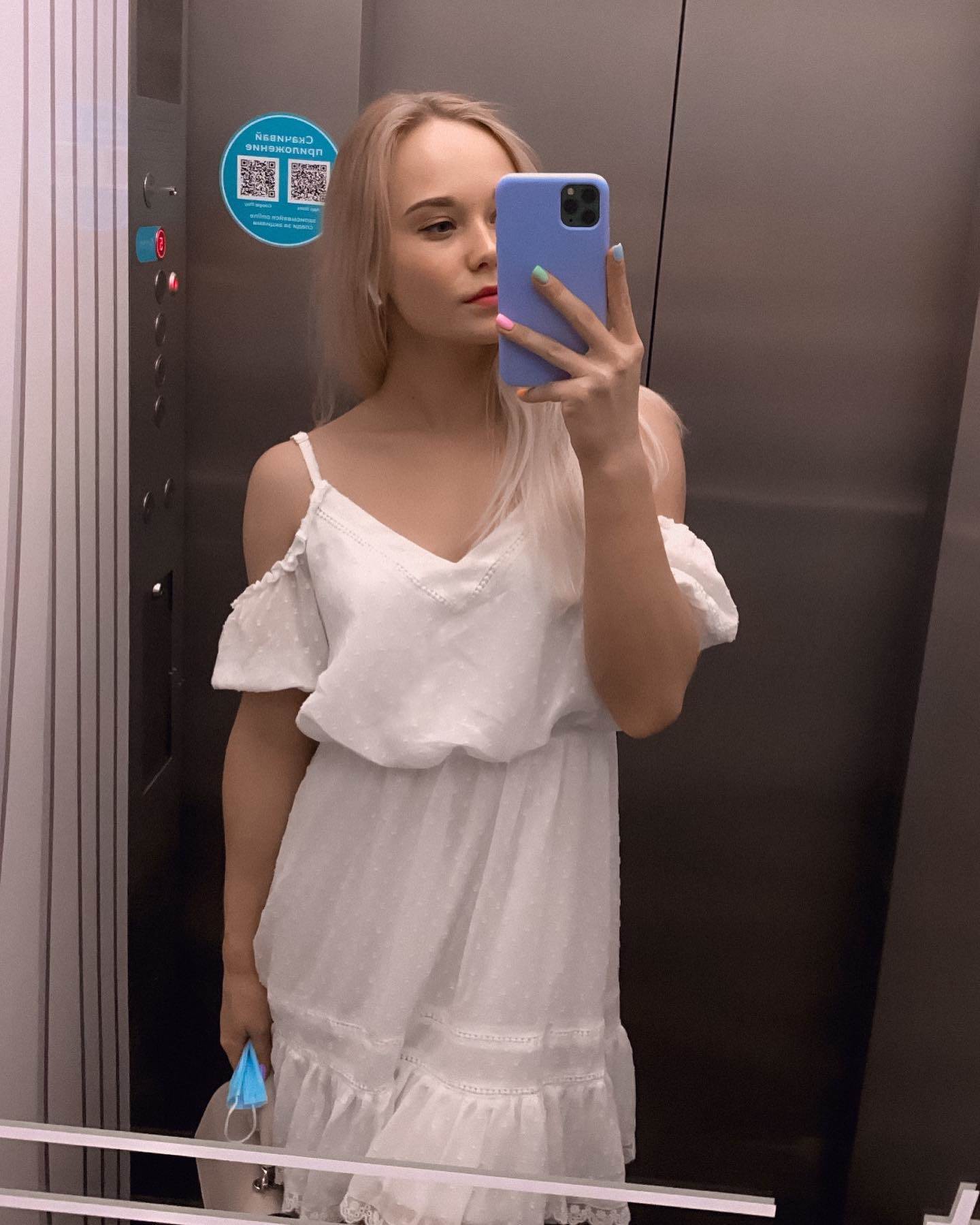 Angelina Meljnikova  (6).jpg