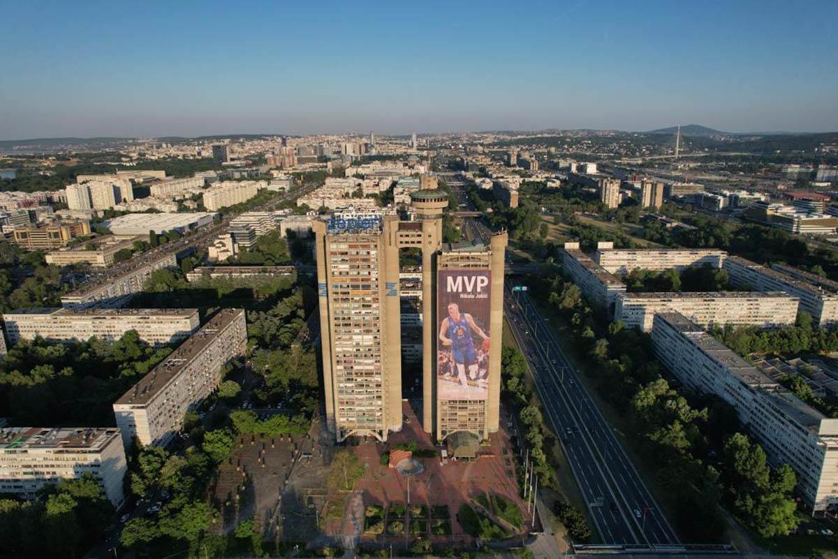 NIkola Jokic, Bilbord (5).jpg