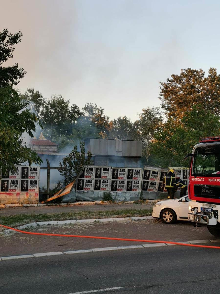 Pozar kod Arene (5).jpg