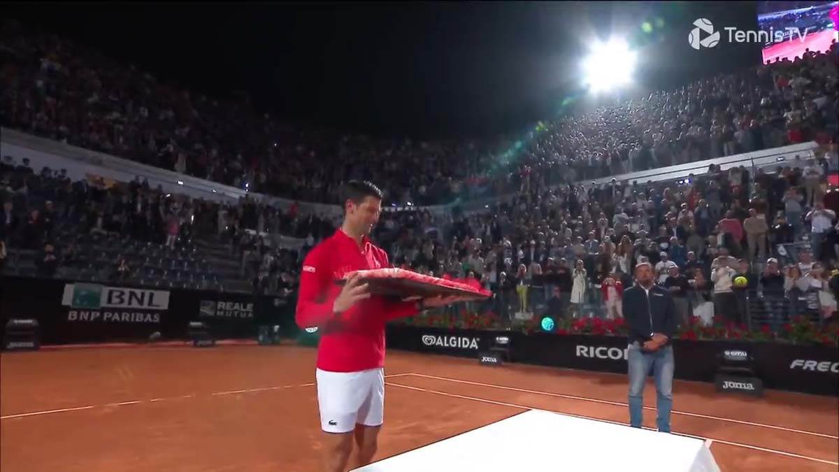 Novak Djokovic, hiljadita pobeda (2).jpg