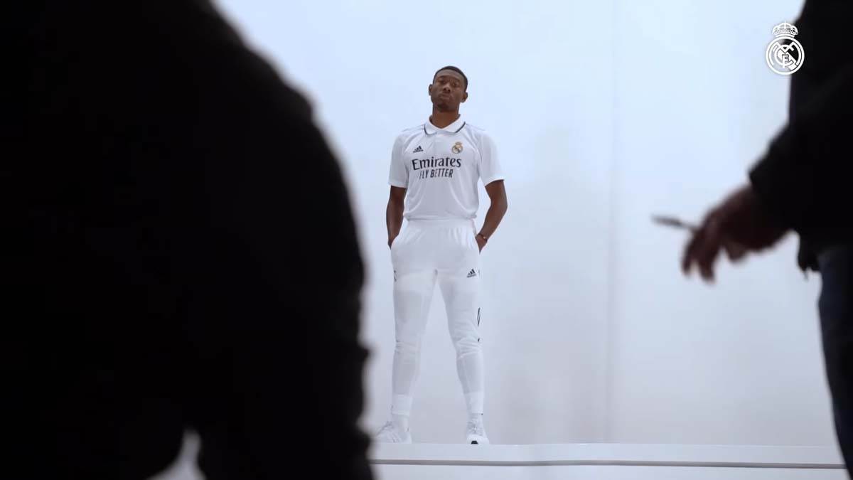 Real Madrid, Novi Dresovi (2).jpg