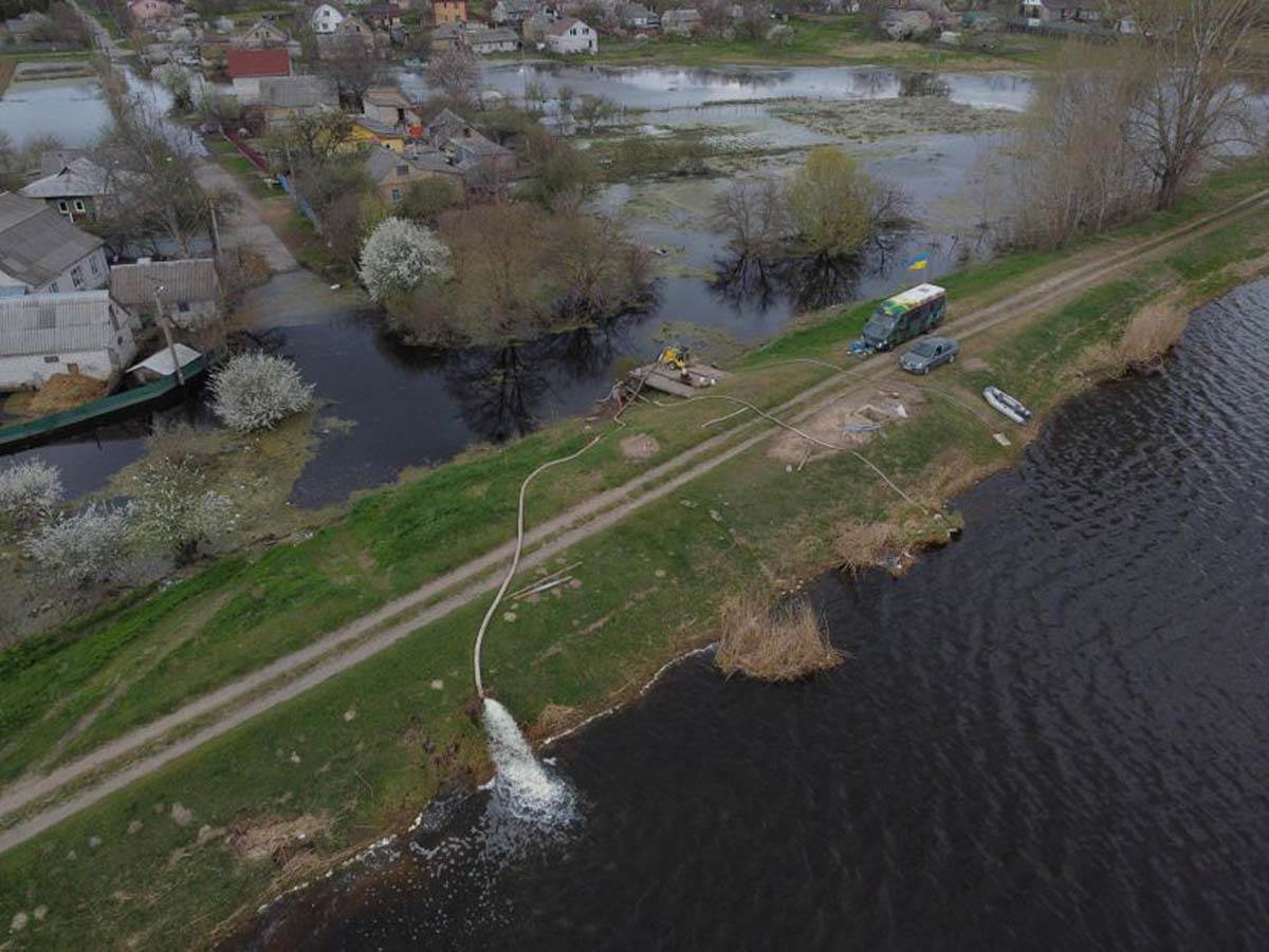 Potopljeno Ukrajinsko selo (2).jpg