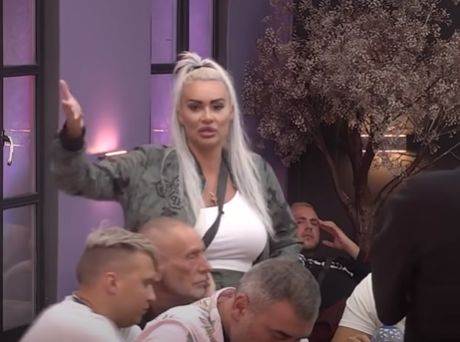 Filip Car prvi put video Dalilu pre Zadruge