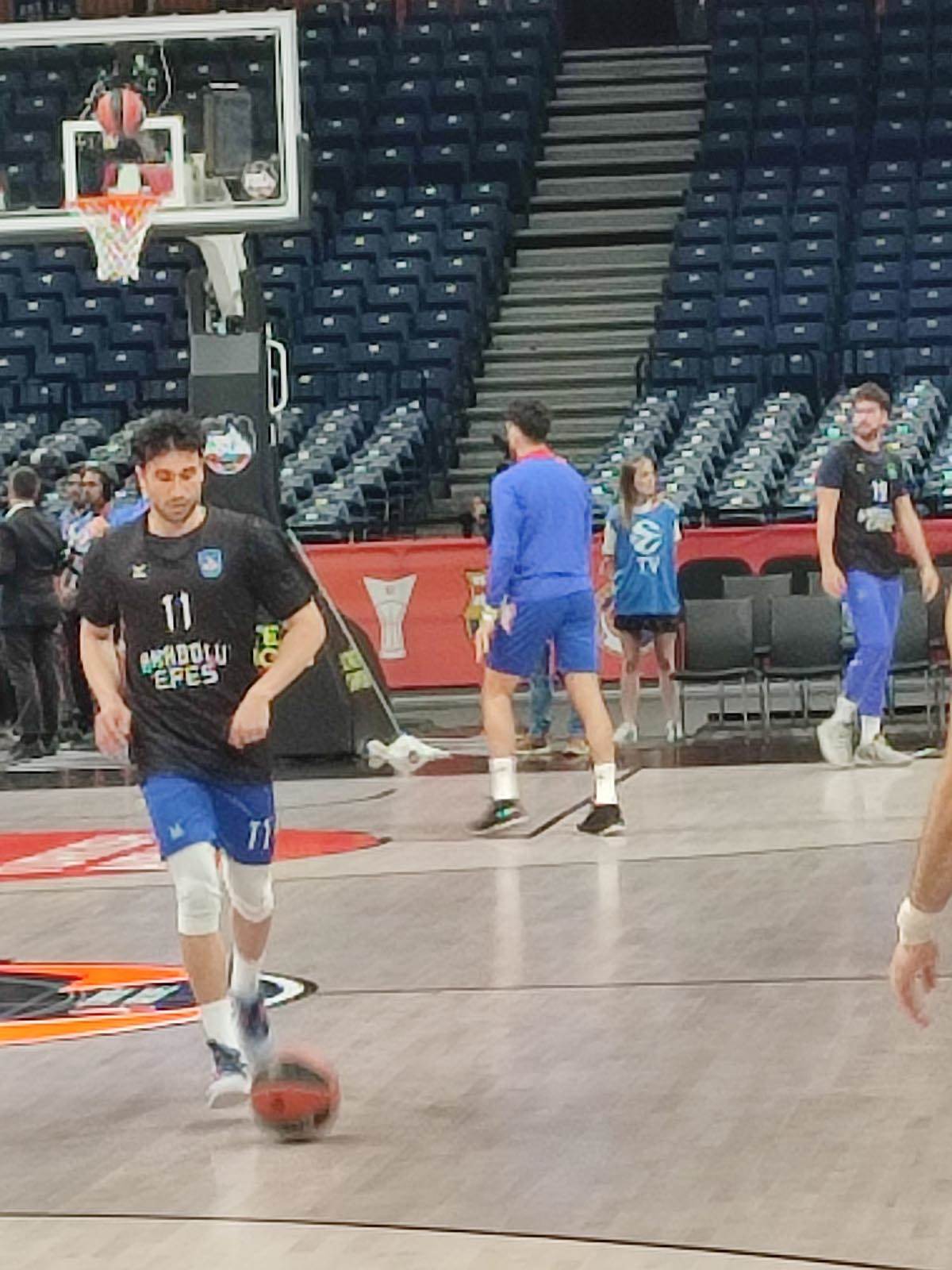 Efes Trening (2).jpg