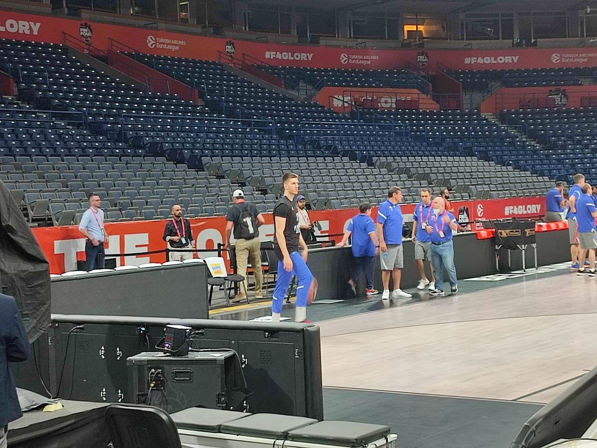 Efes Trening (5).jpg