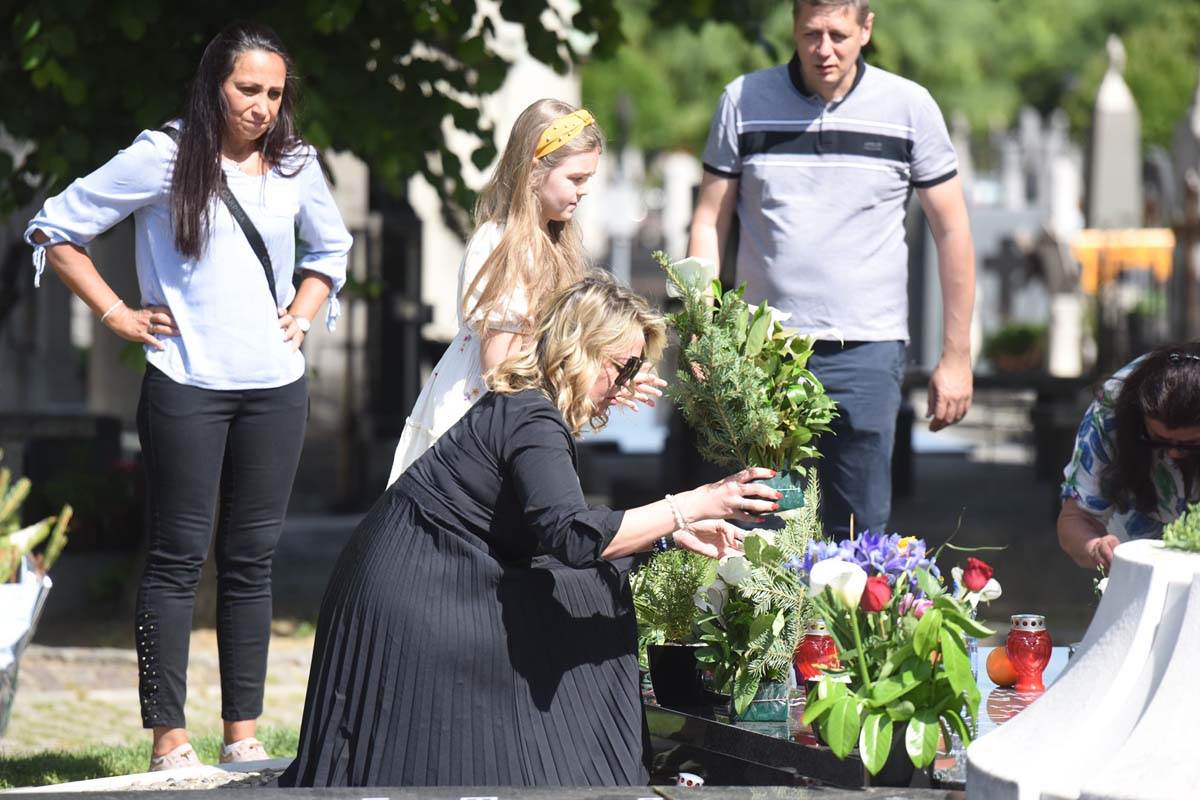 Merima Njegomir pomen  (23).jpg