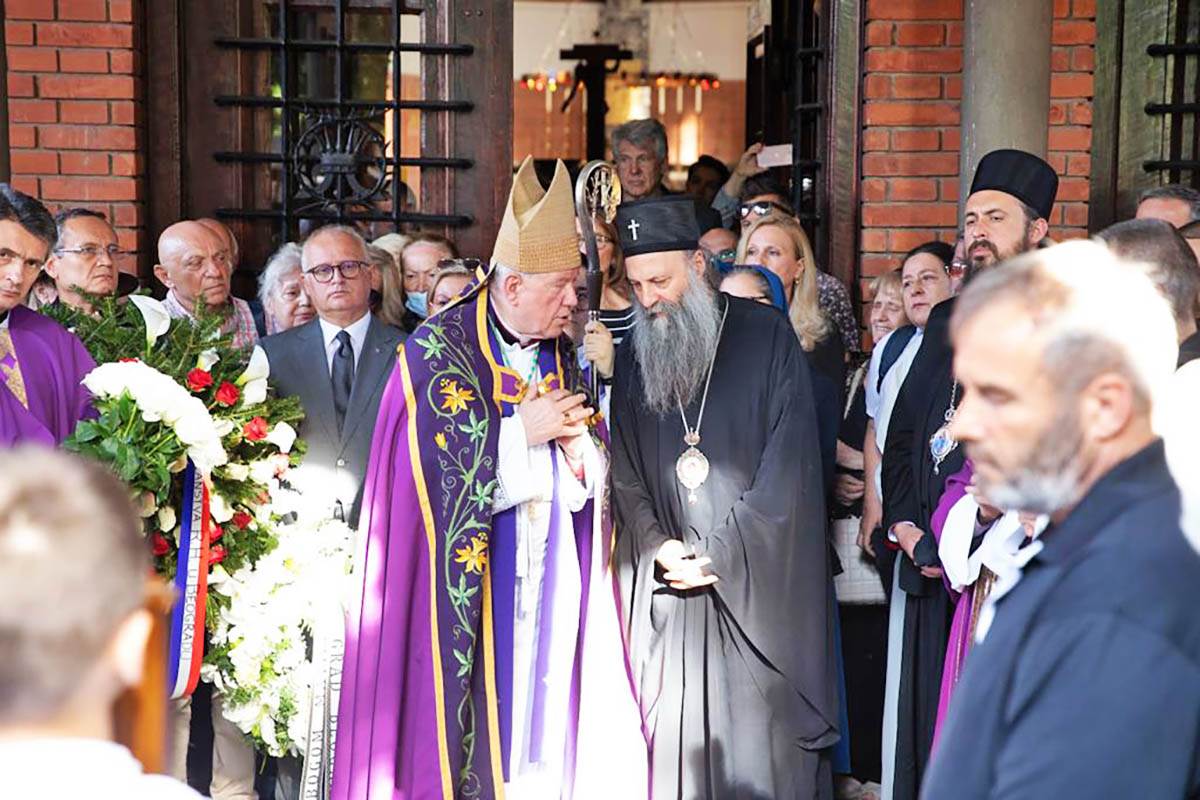 Sahrana Matej Peris (3).jpeg