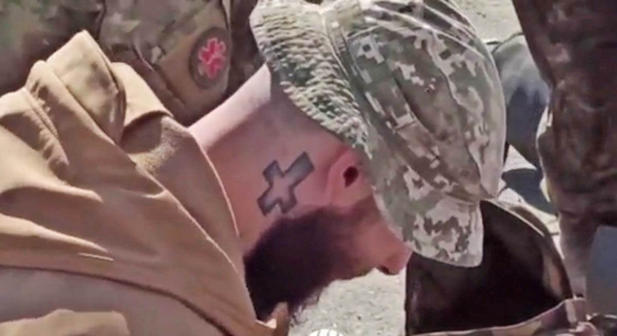 Predaja Azov bataljona (6).jpg