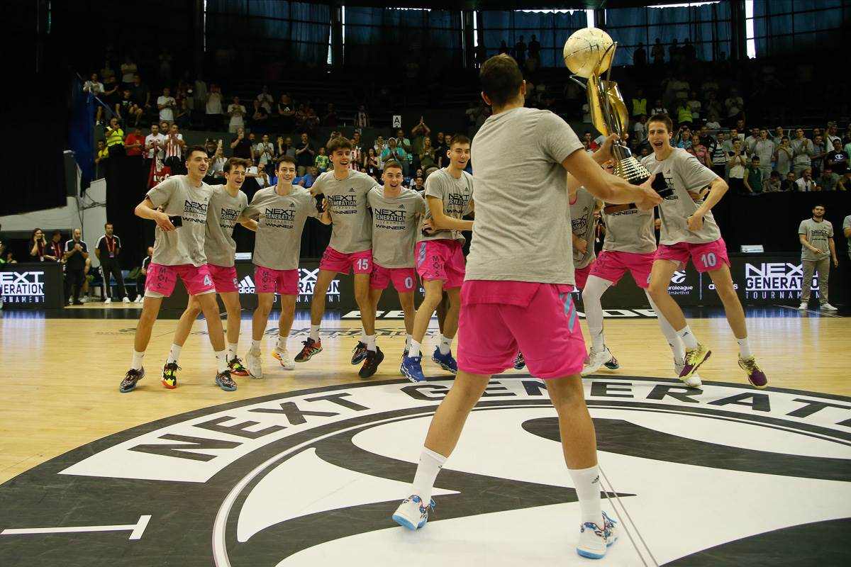 Mega - Titula-10.jpg