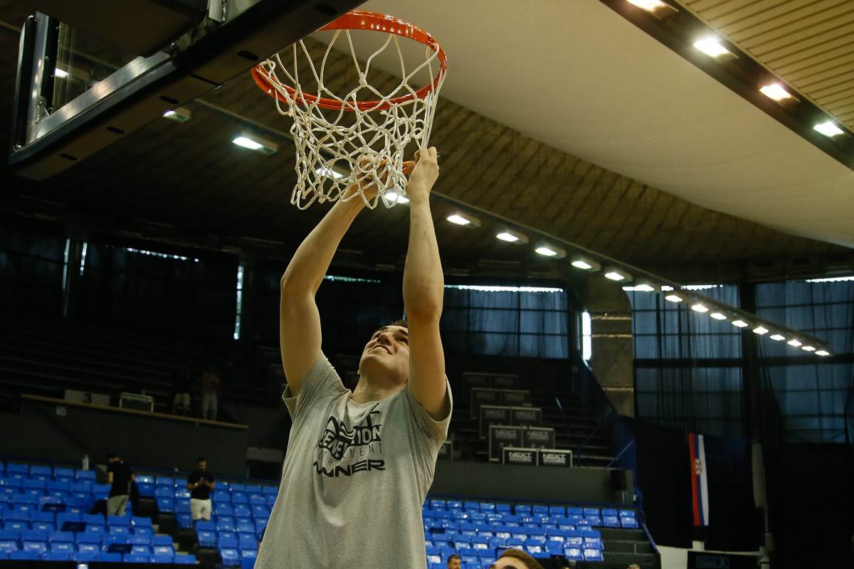 Mega - Titula-15.jpg