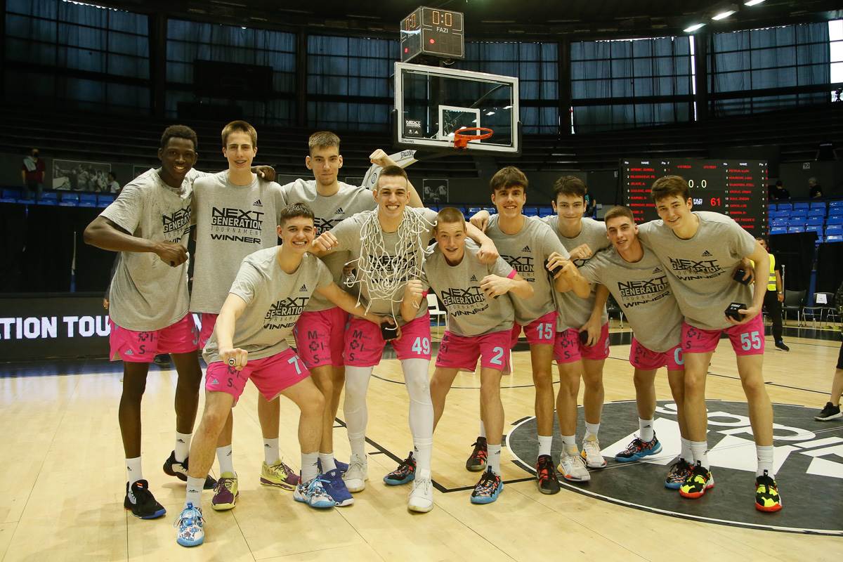 Mega - Titula-16.jpg