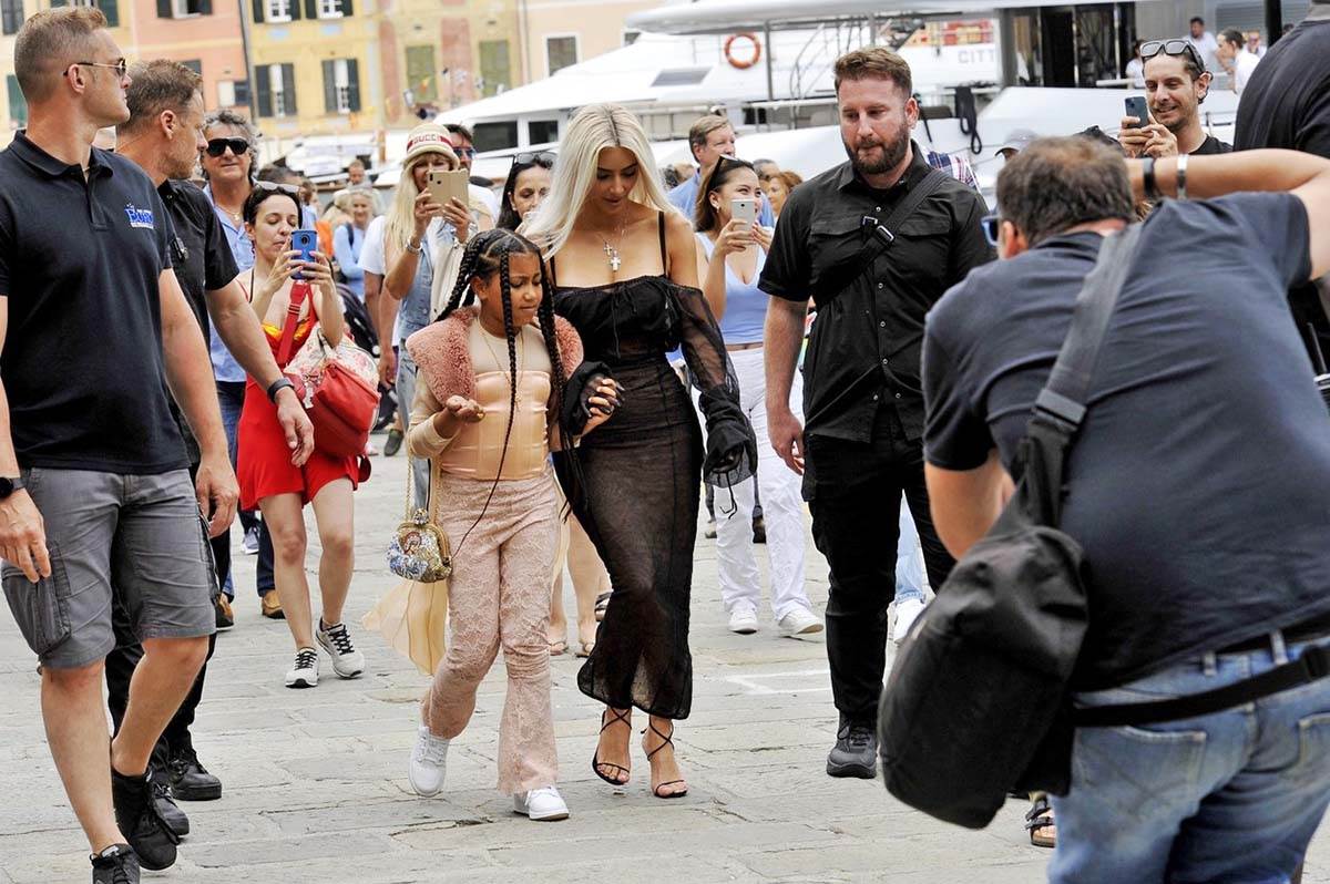 Kim Kardasijan venacnje (2).jpg