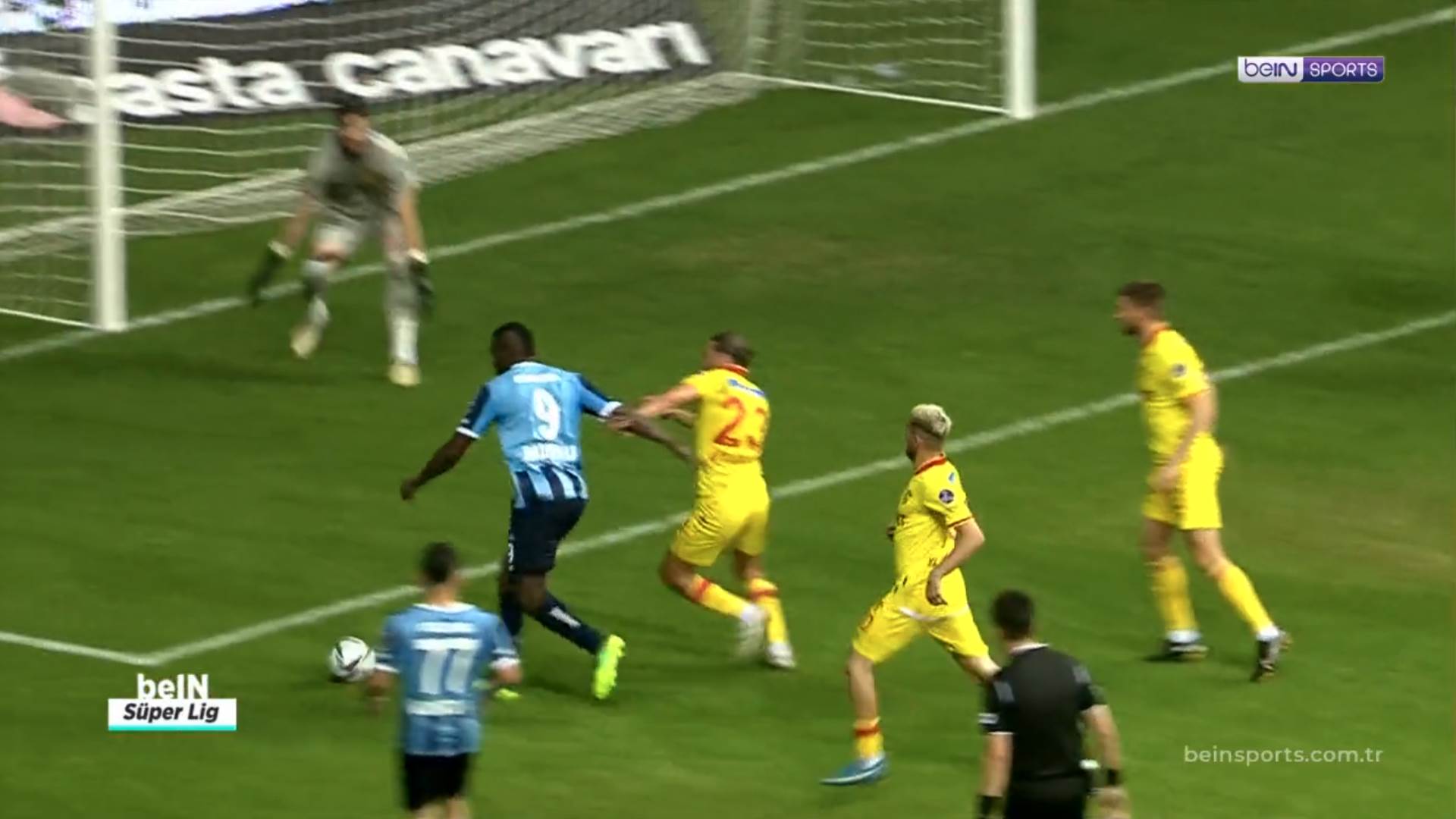 Mario Baloteli sanja o prelasku u Real Madrid