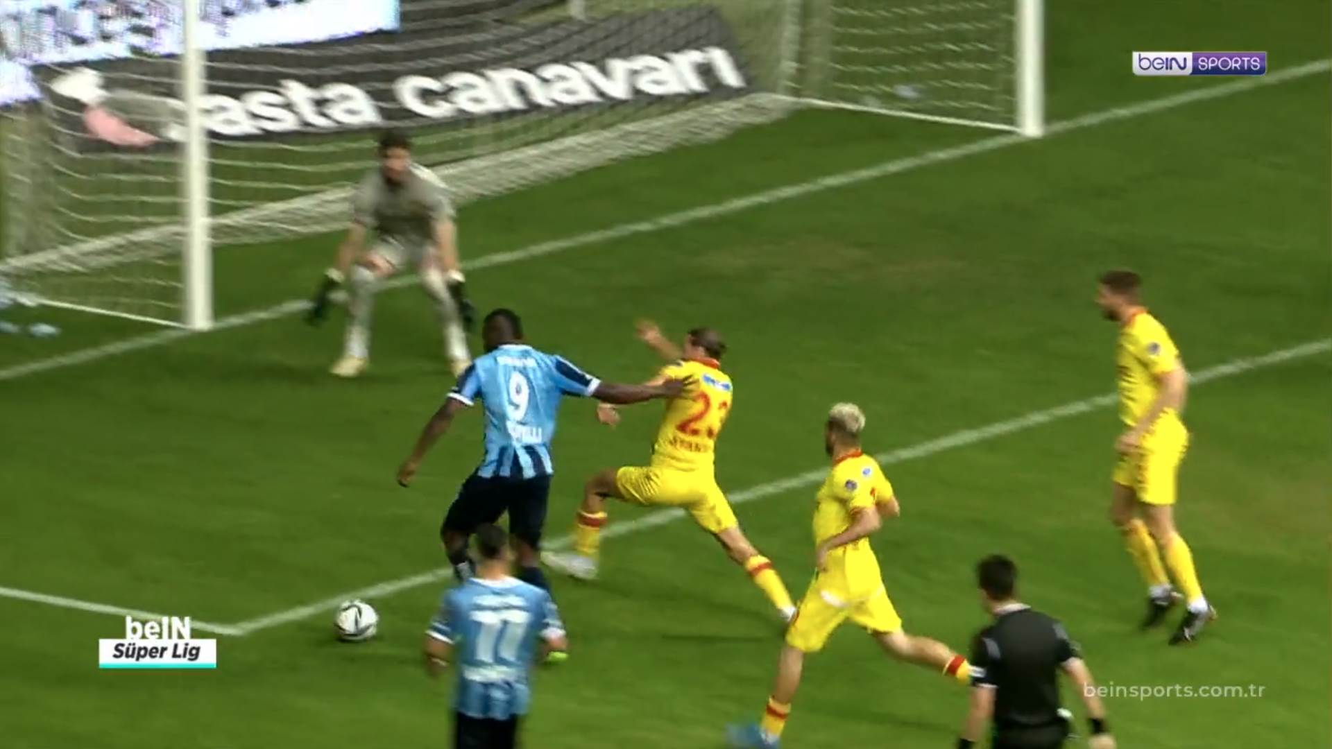 Mario Baloteli sanja o prelasku u Real Madrid