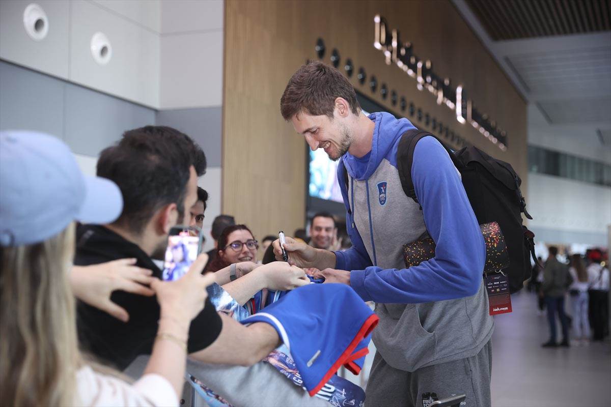 efes-docek-istanbul- (7).jpg