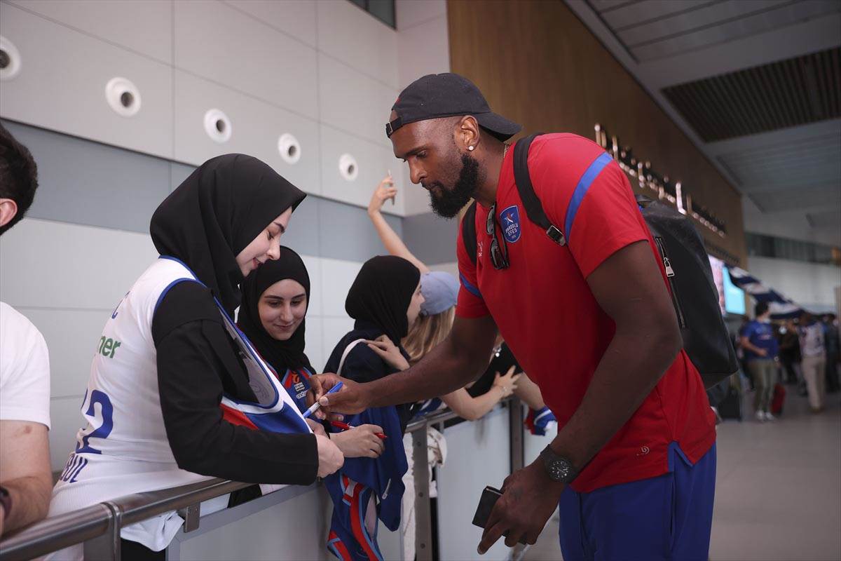 efes-docek-istanbul- (10).jpg