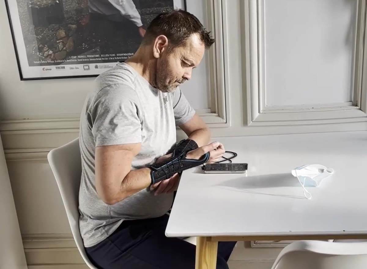 Čoveku presadili obe ruke