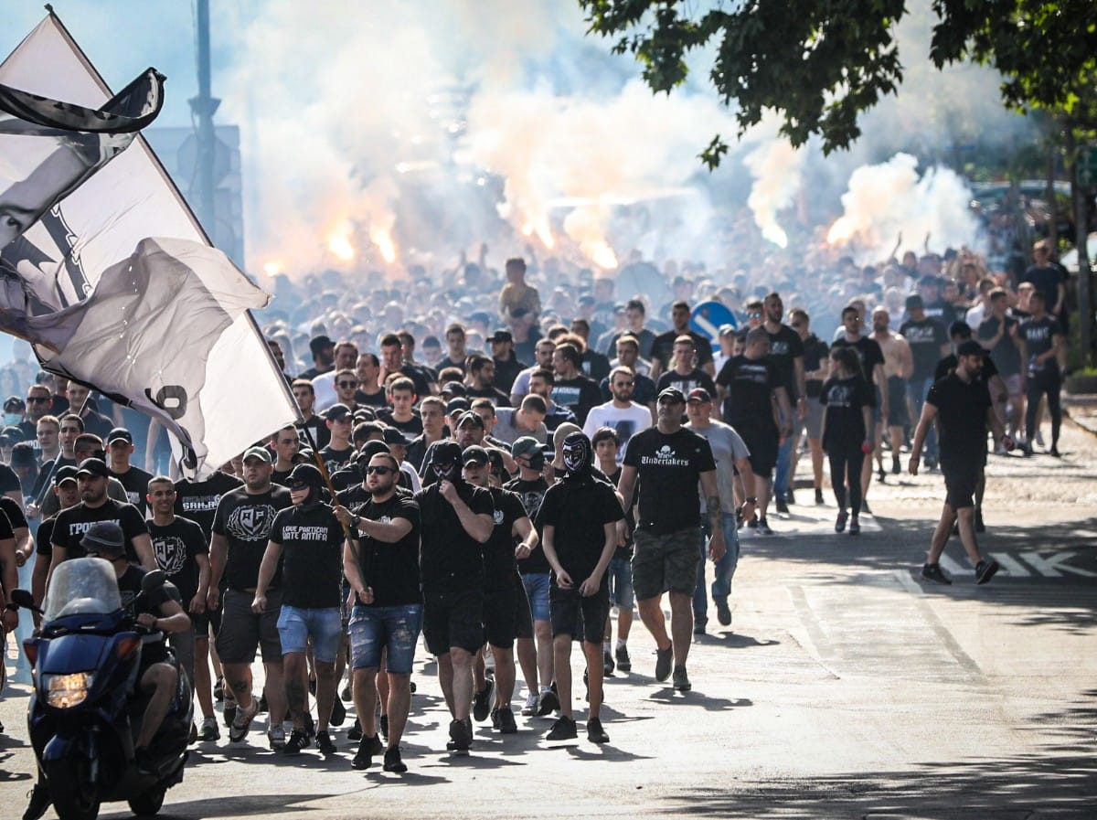 Grobari stižu na derbi video