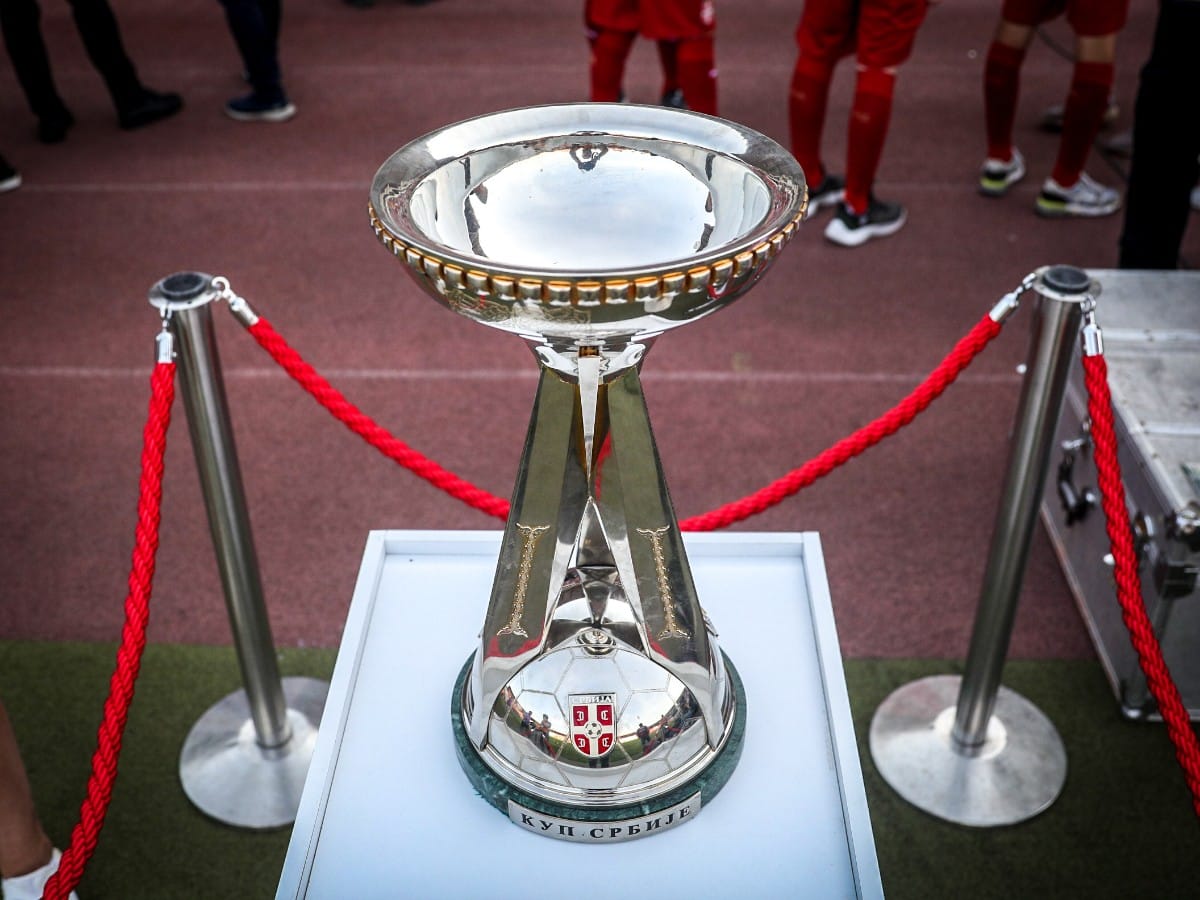 Poruka Delija za Dragana Stojkovića Piksija