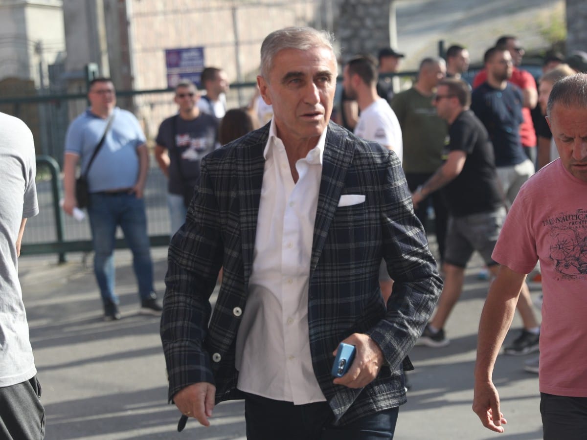 Poruka Delija za Dragana Stojkovića Piksija