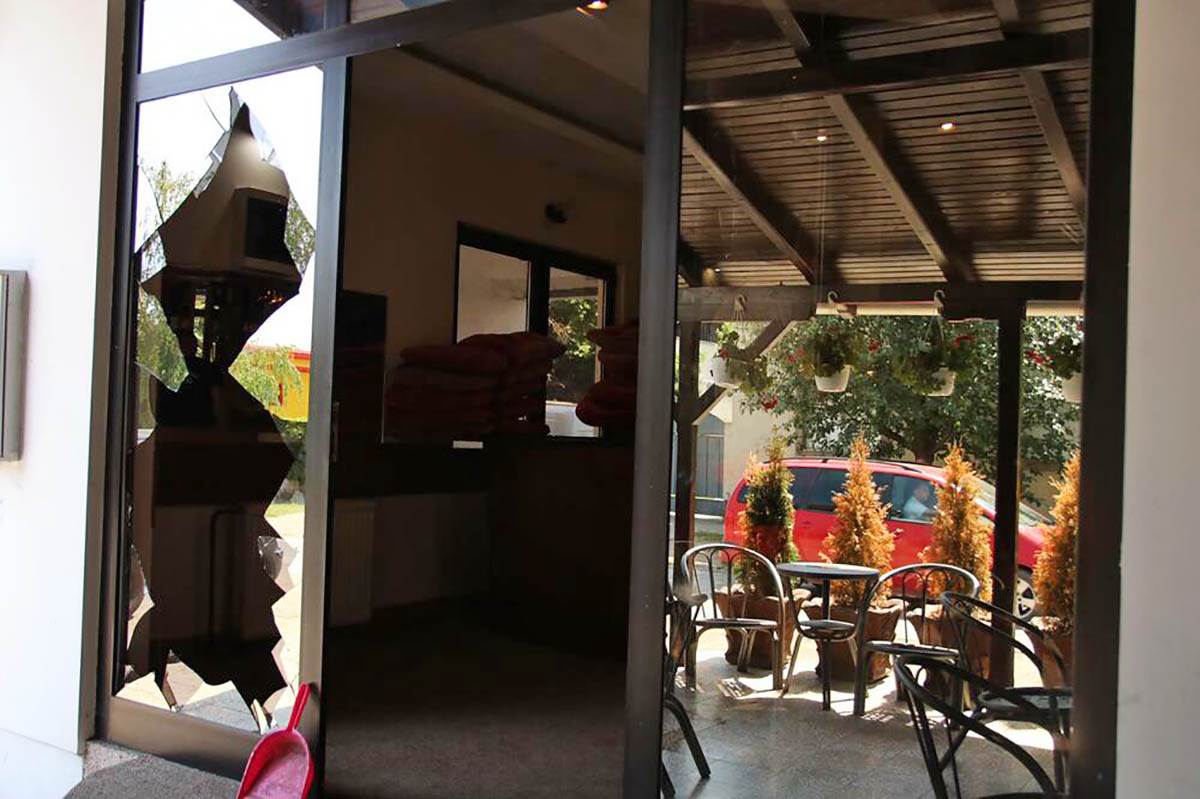 Indjija kafic pokusaj ubistva (4).jpg