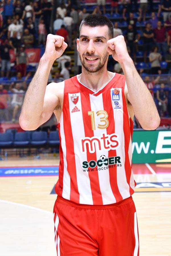 zvezda radovanje 2.jpg